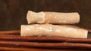 السواك مطهرة للفم مرضاة للرب