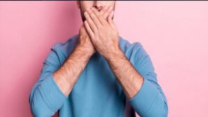 حفظ اللسان.. مفتاح السلامة في الدنيا والآخرة