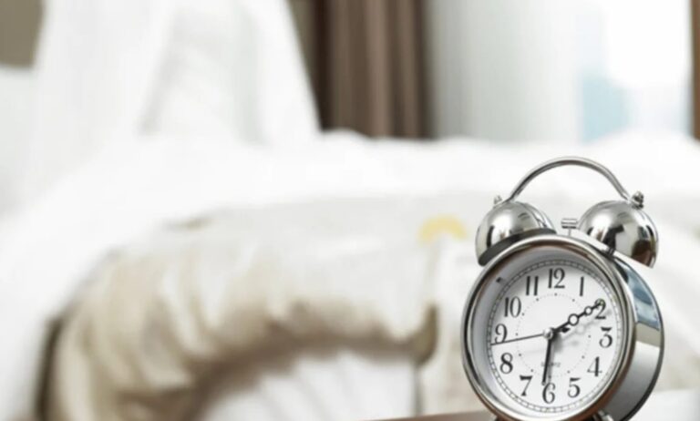 أذكار الاستيقاظ… مفاتيح النور وبدايات الرحمة