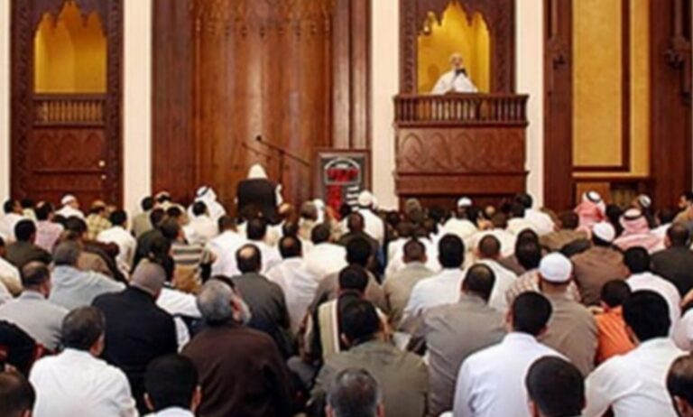 الخطاب الديني المعاصر يواجه تحديات الجمود والذوبان