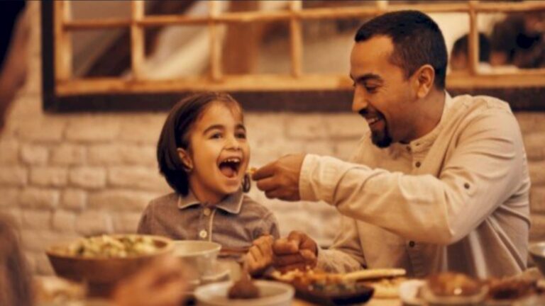 الأب وابنته