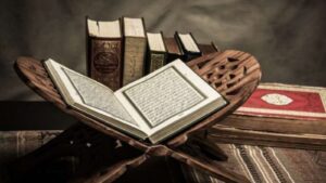 القرآن الكريم وصناعة اللسان العربي.. كيف أعاد الوحي هندسة تدوين اللغة