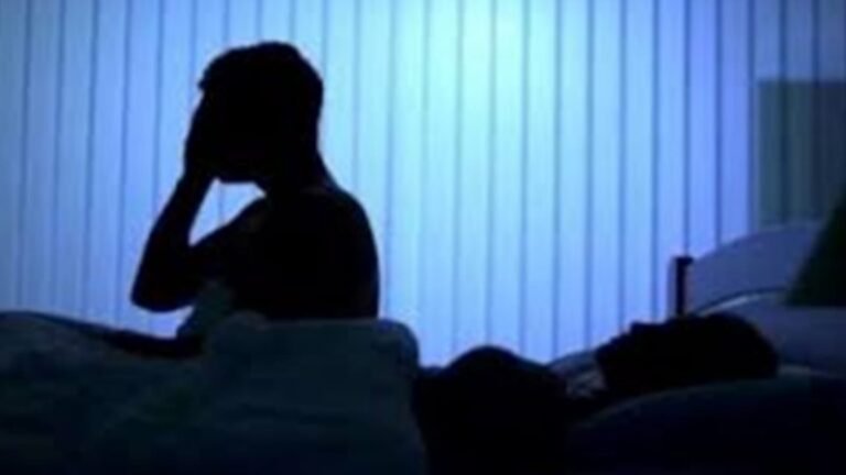 تعيش قلقا وحيرة وسوف تجد من يرشدك