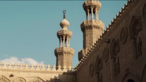 الصلاة.. صلة الروح وميزان الحياة