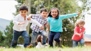 فن التربية بالفسحة… رحلة صغيرة وأثر كبير في تنمية الطفل