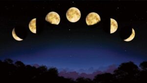 القمر في القرآن الكريم.. آية من نور وإعجاز في البيان