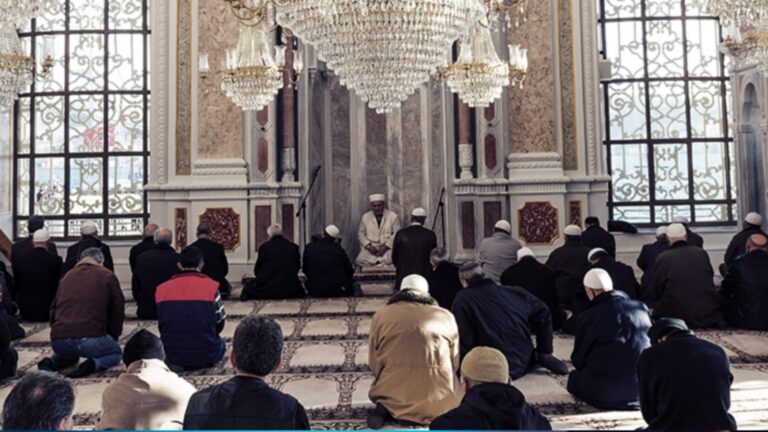 التجديد الواعي.. إحياء للثوابت وتحصين للأمة من مخاطر الانعزال