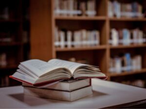 البراجماتية في الميزان الإسلامي: بين النفعية المطلقة والحكمة الربانية