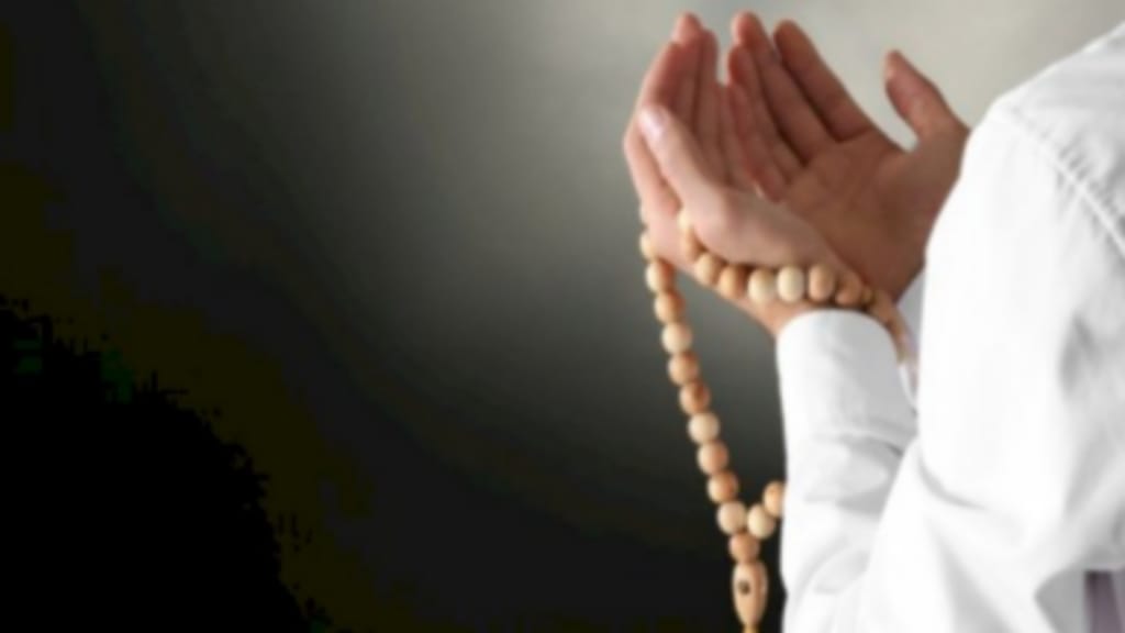 ابتهال القلوب.. شعر التوبة والاعتذار إلى الله