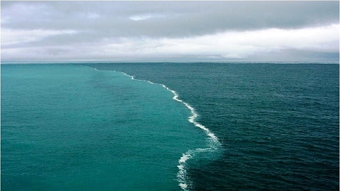 معجزة خلق البحار في القرآن الكريم