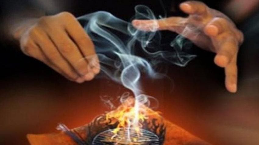 "تعلّموا السحرَ ولا تعملوا به".. ليس بحديث ولا أصل له