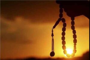 التسبيح.. عبادة يسيرة وأجر عظيم