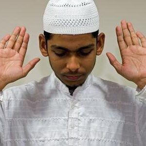 توجهات الفقهاء بين الاستحباب والكراهة في دعاء الاستفتاح