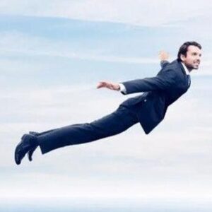 الطيران في الحلم.. مزيج من رمزية العلو وخفة الروح