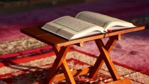 آخر ما نزل من القرآن الكريم.. روايات متعددة