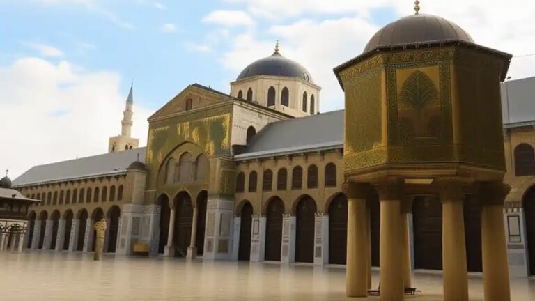 المسجد الأموي بدمشق.. علامة بارزة في التاريخ الإسلامي