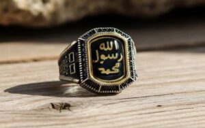 من صحف إبراهيم إلى بشارات عيسى..