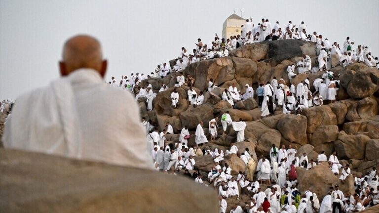 في يوم عرفة..