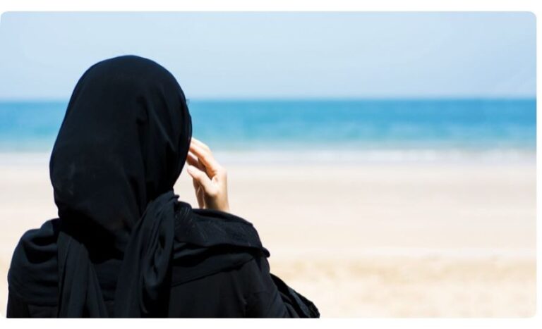 تربية الفتيات على الاحتشام المبكر وأثره في بناء القيم المجتمعية