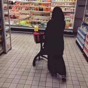 المرأة ركيزة أساسية في مواجهة الغلاء