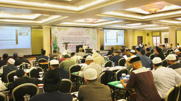 دورة شرعية مكثفة لتأهيل الدعاة والأئمة والخطباء في باندونج
