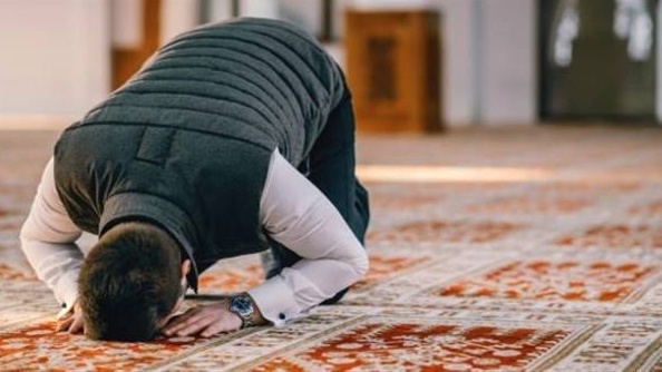 إطالة السجود في النوافل..