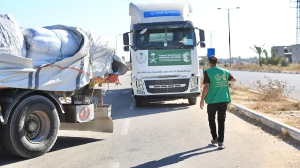 قافلة مساعدات سعودية جديدة تصل إلى غزة لدعم الأسر المتضررة