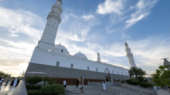 خريطة تاريخية توثق المساجد التي صلى بها الرسول في المدينة المنورة